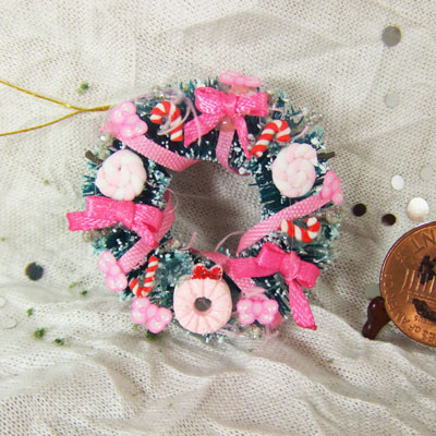 Sweets Wreath - Christmas Wreath - Watch with the Sweet Tree